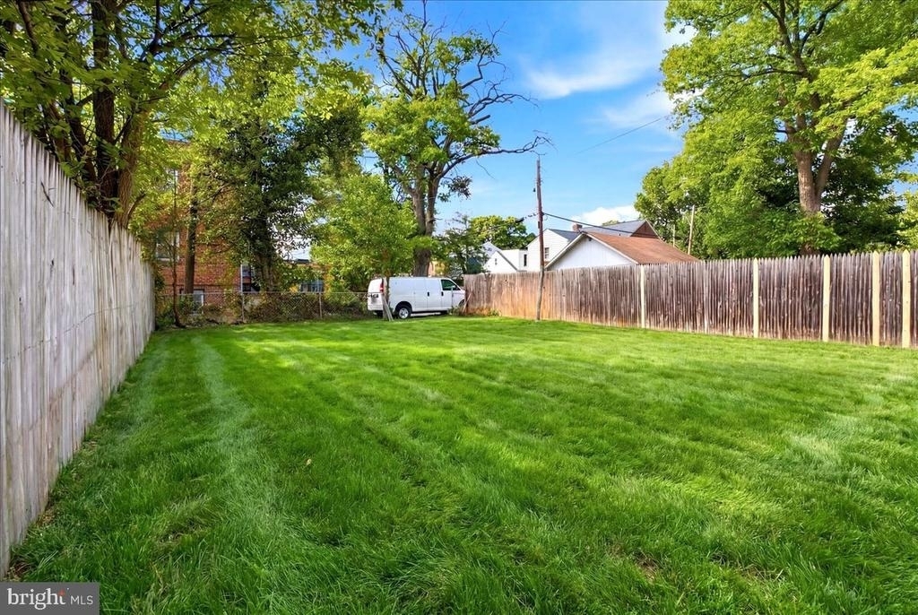3013 5th Street Se - Photo 33