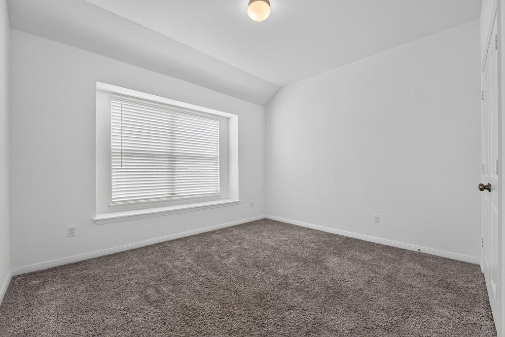 516 Panzano Dr - Photo 15