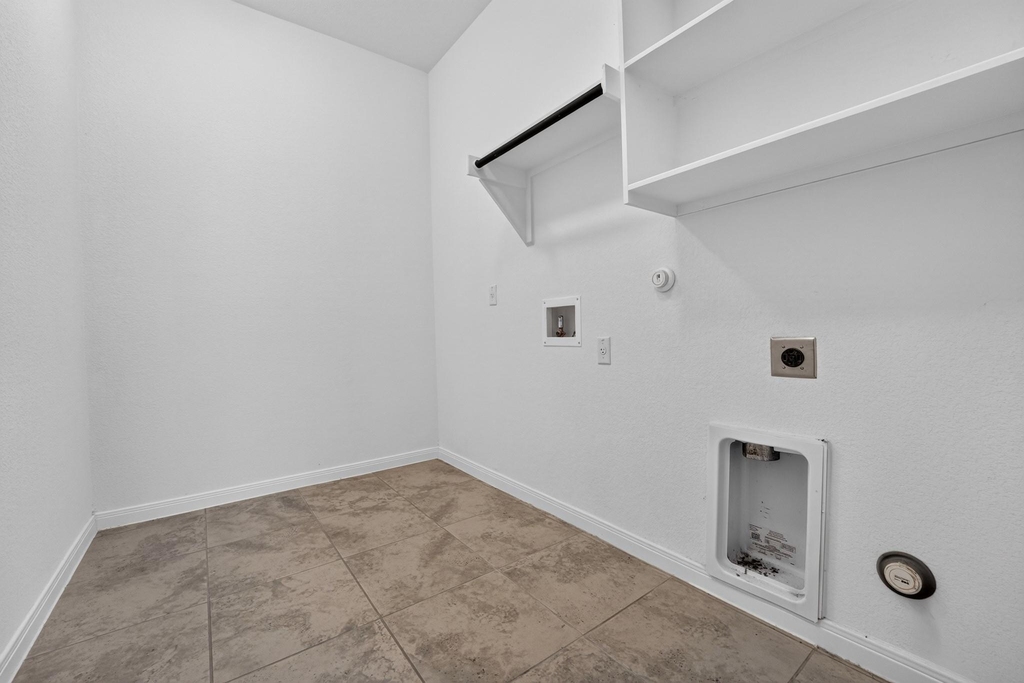 516 Panzano Dr - Photo 5