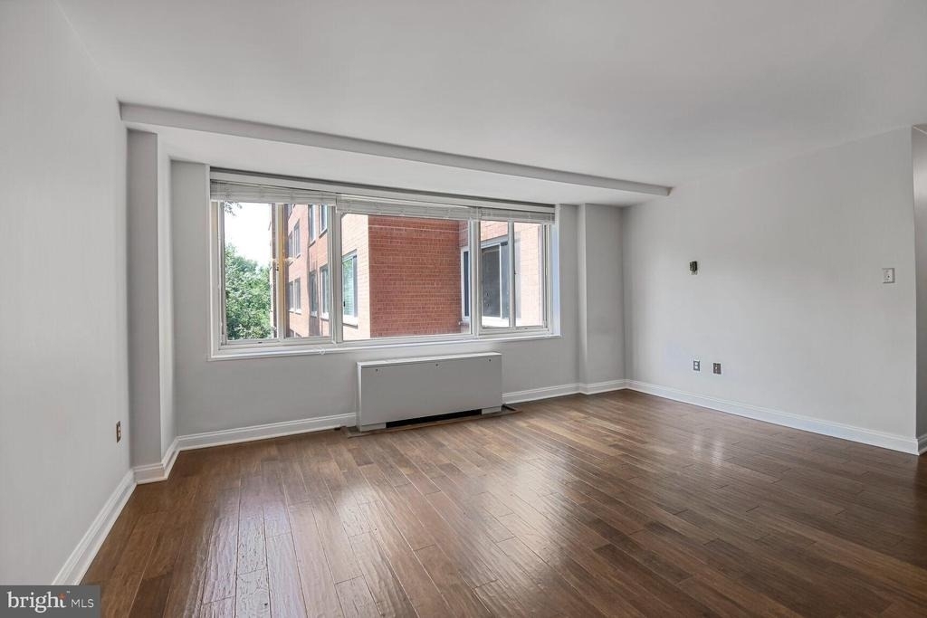 4000 Tunlaw Road Nw - Photo 3
