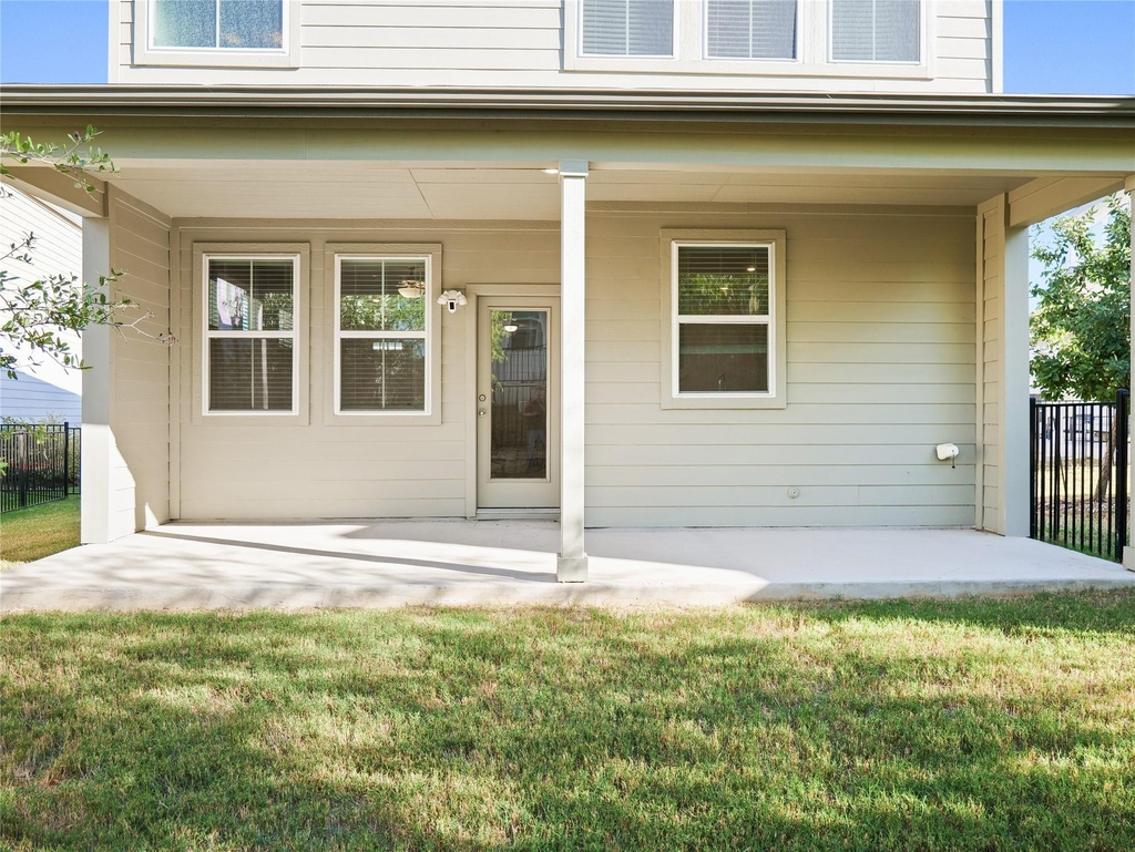 7507 Harmony Shoals Bnd - Photo 3
