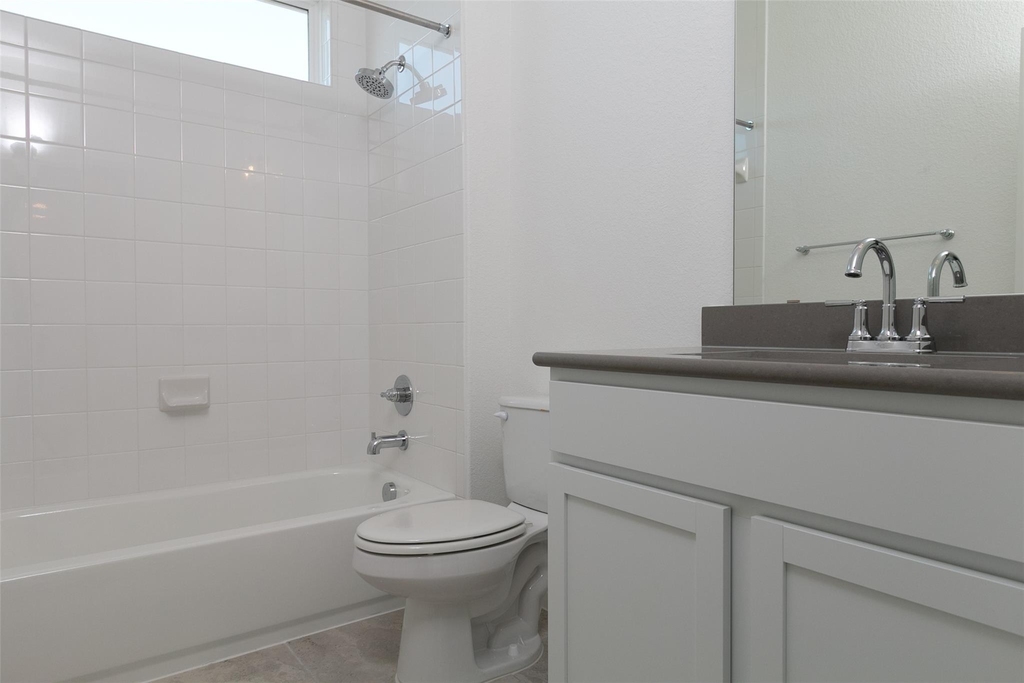 5303 Bruno St - Photo 24