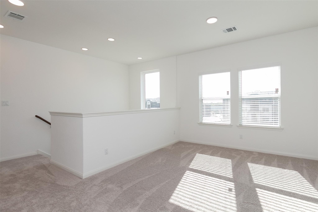 5303 Bruno St - Photo 21