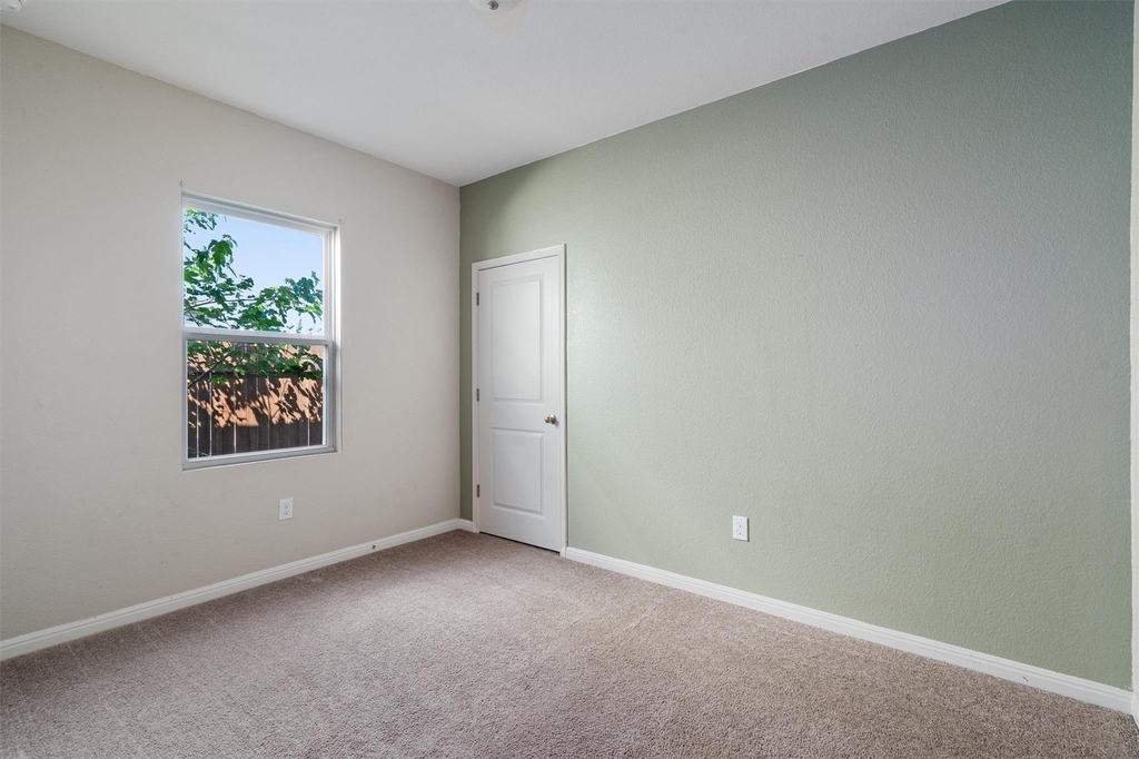 205 Athena Way - Photo 14