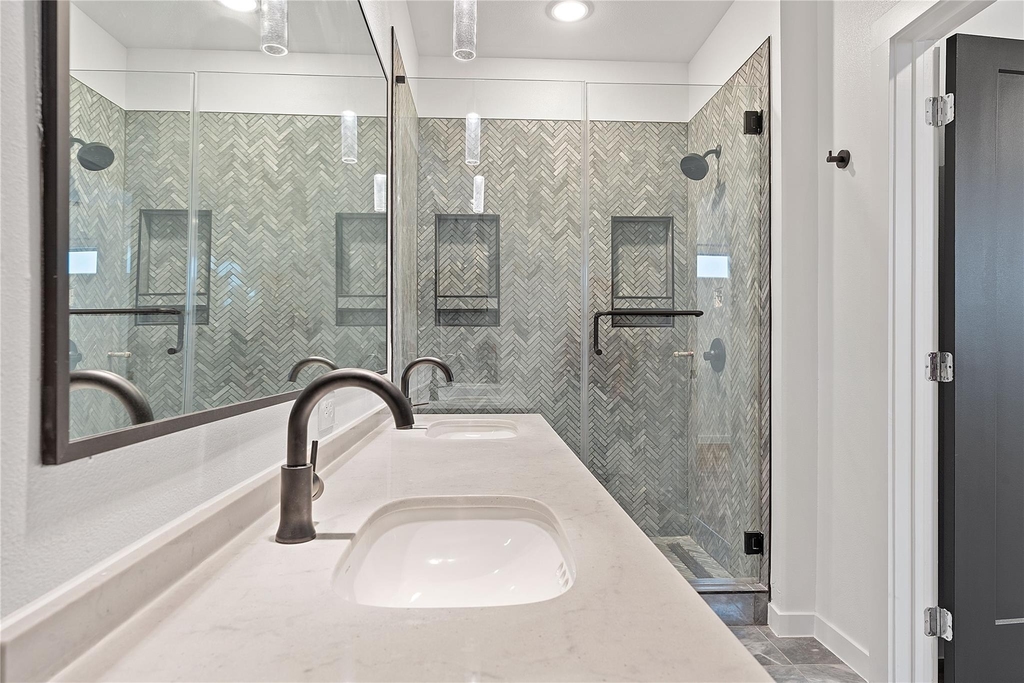 4901 Springdale Rd - Photo 13