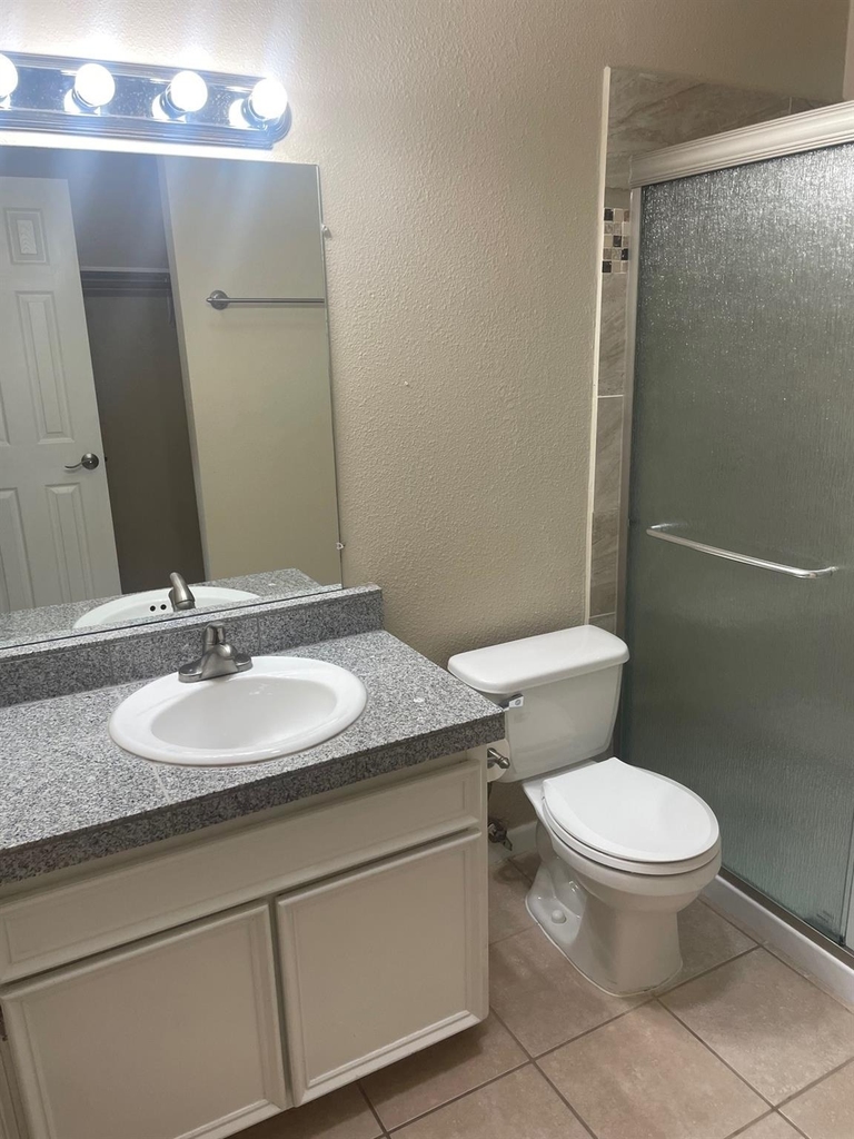 400 W 35th St - Photo 10