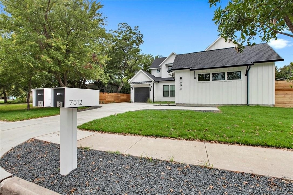 7512 Delafield Ln - Photo 22
