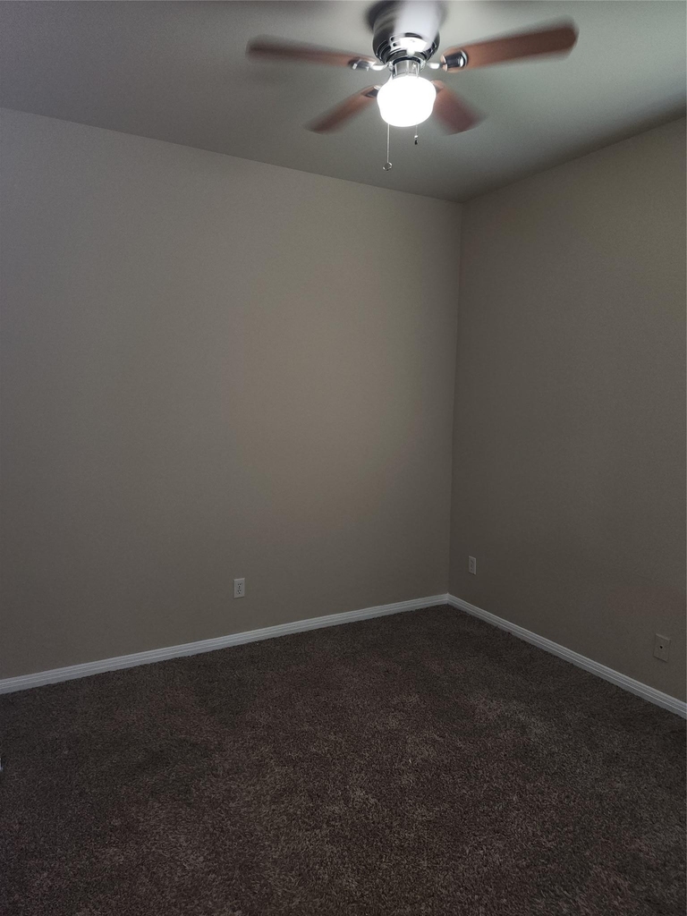 503 Gregory Ct - Photo 21