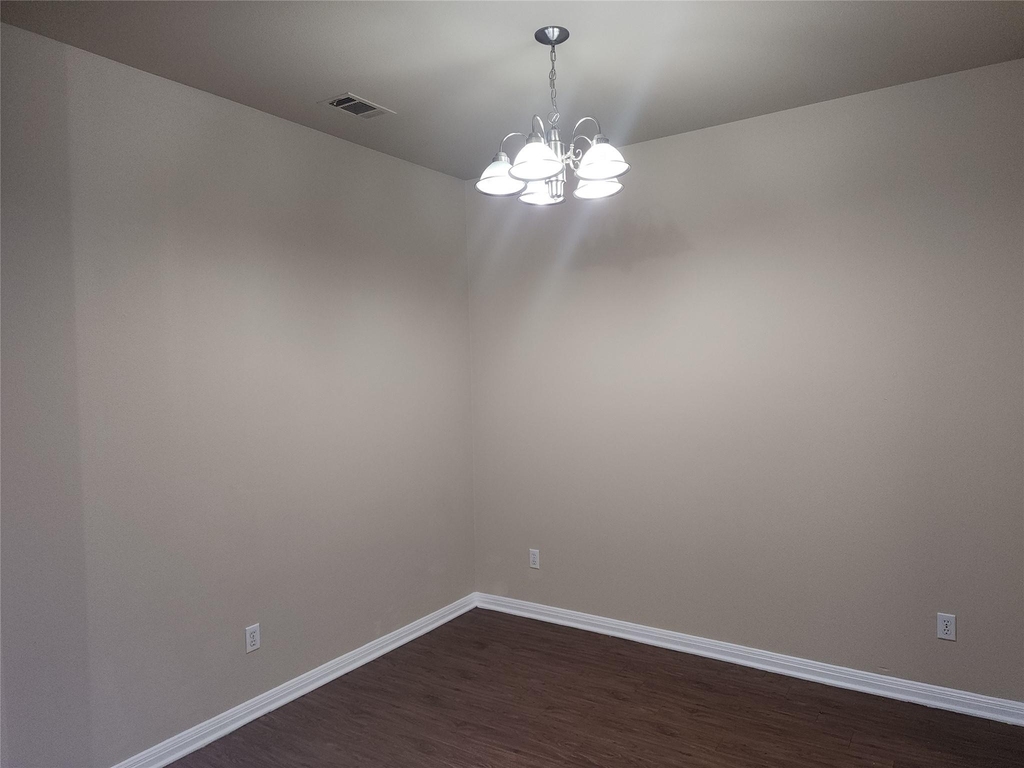 503 Gregory Ct - Photo 18