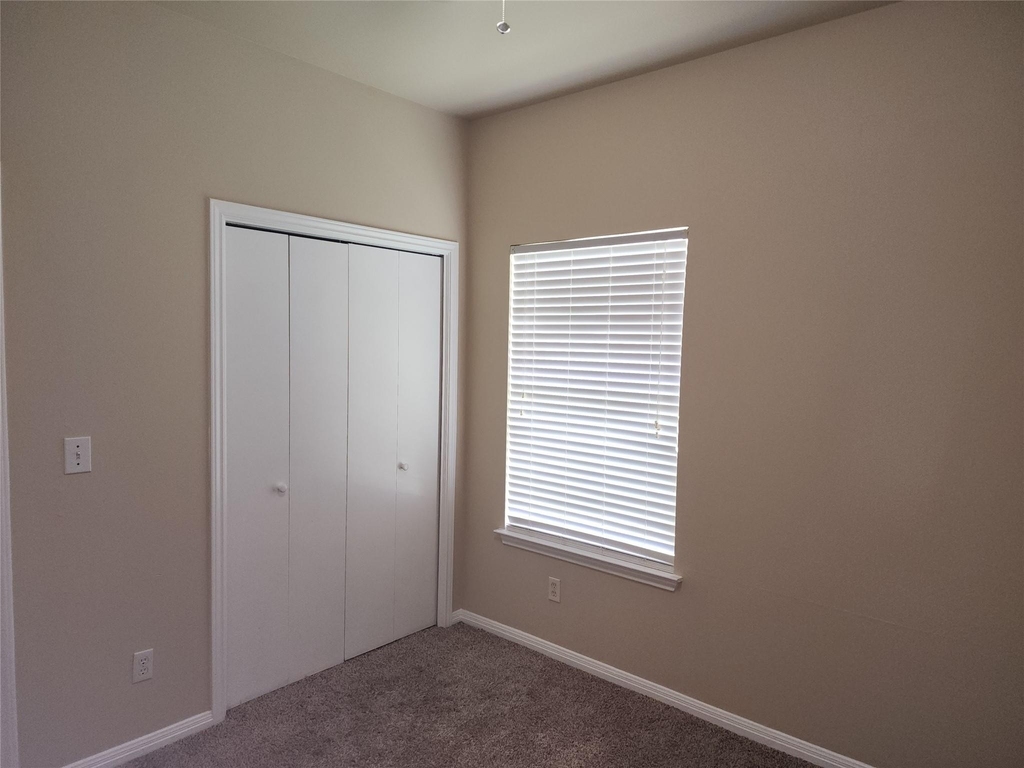 503 Gregory Ct - Photo 25