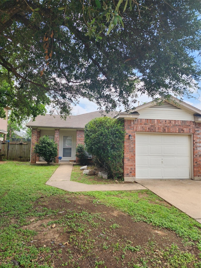 503 Gregory Ct - Photo 0