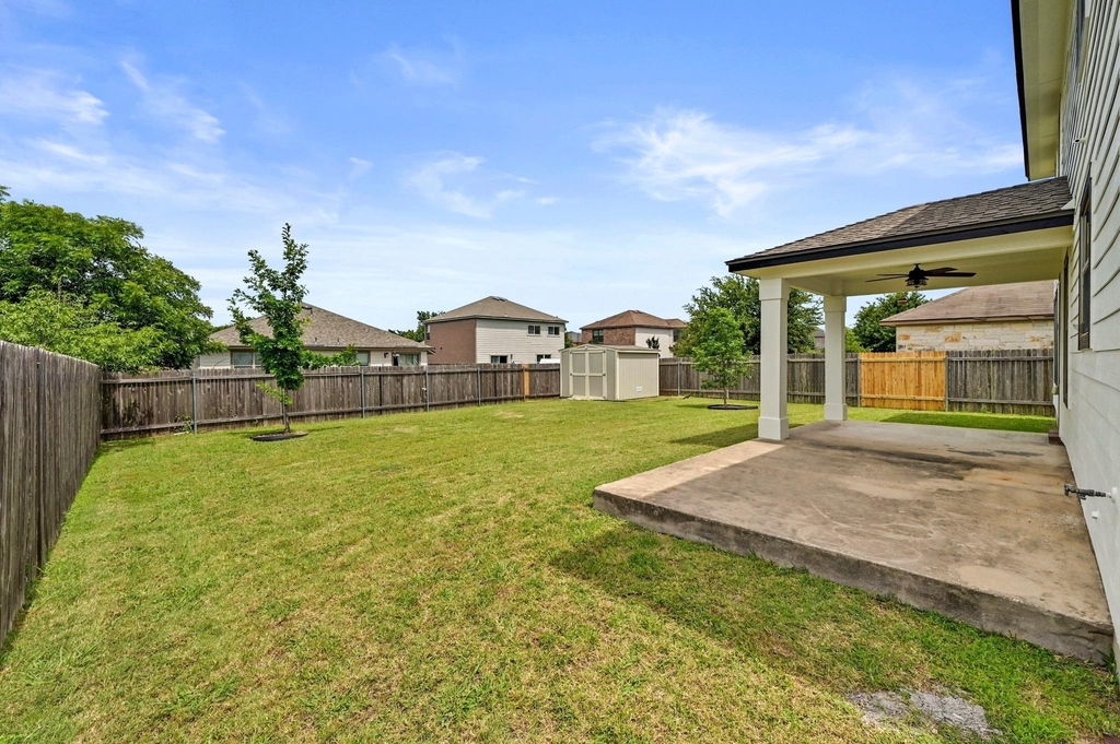 214 Briarwood Dr - Photo 28