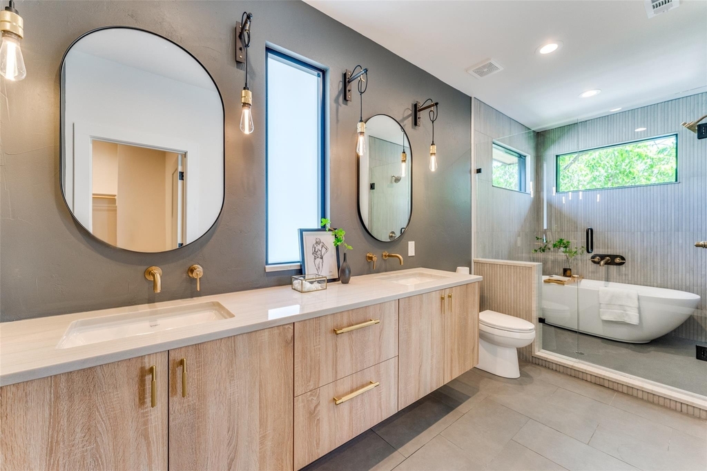 1901 Hamilton Ave - Photo 13