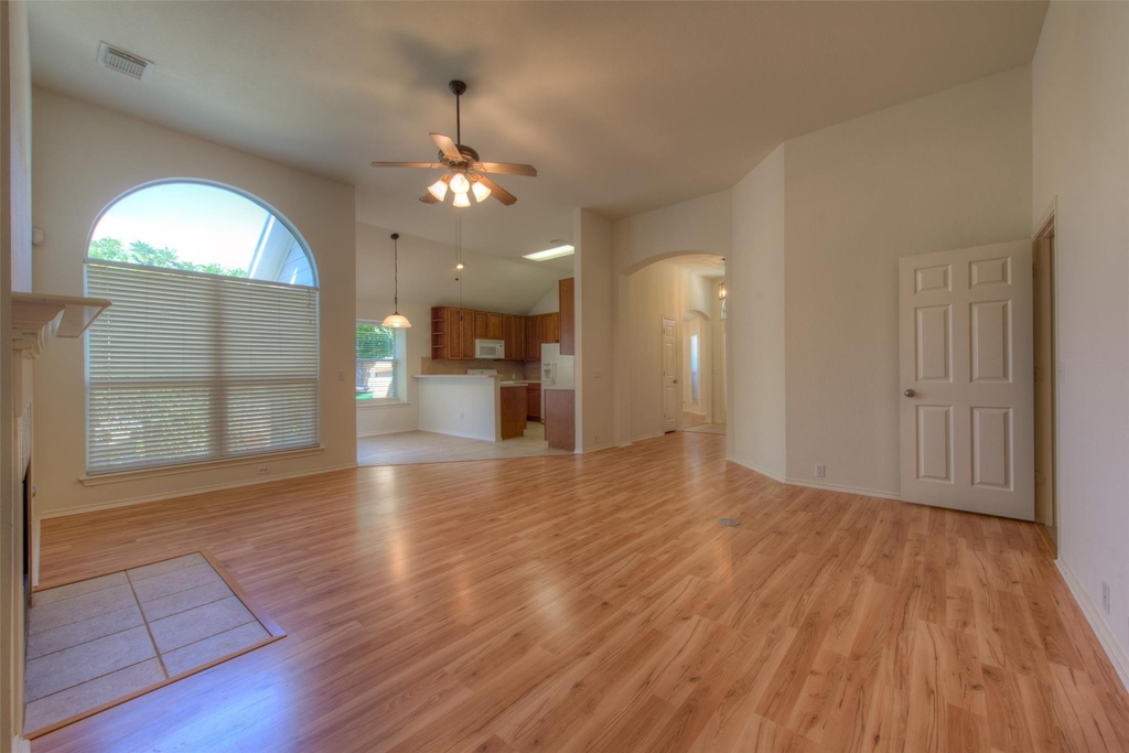 1632 Belvedere Pl - Photo 12