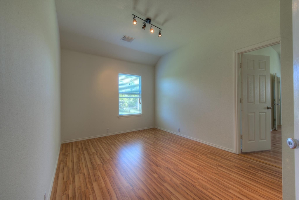 1632 Belvedere Pl - Photo 16