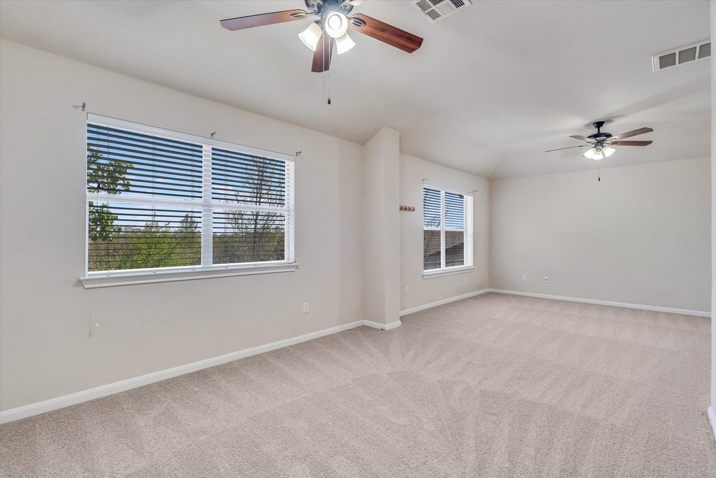 4029 Lake Edge Way - Photo 12