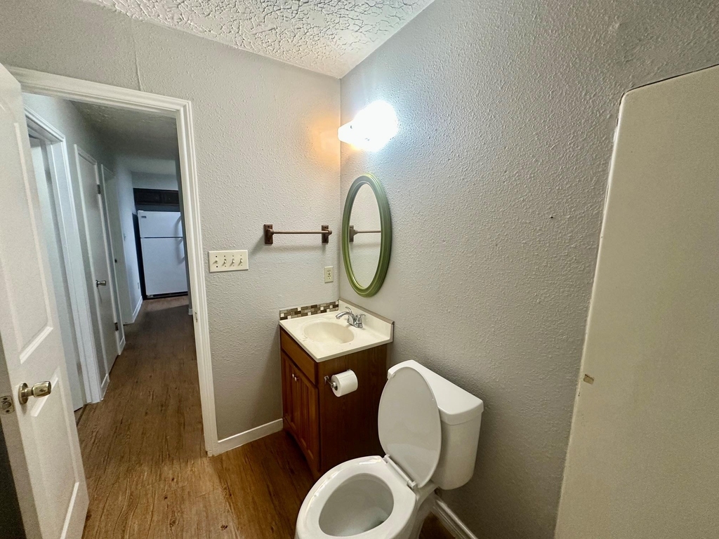 1103 Hillyer St - Photo 14