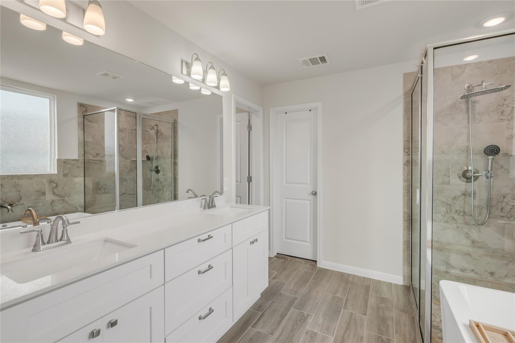 223 Balsam St - Photo 14