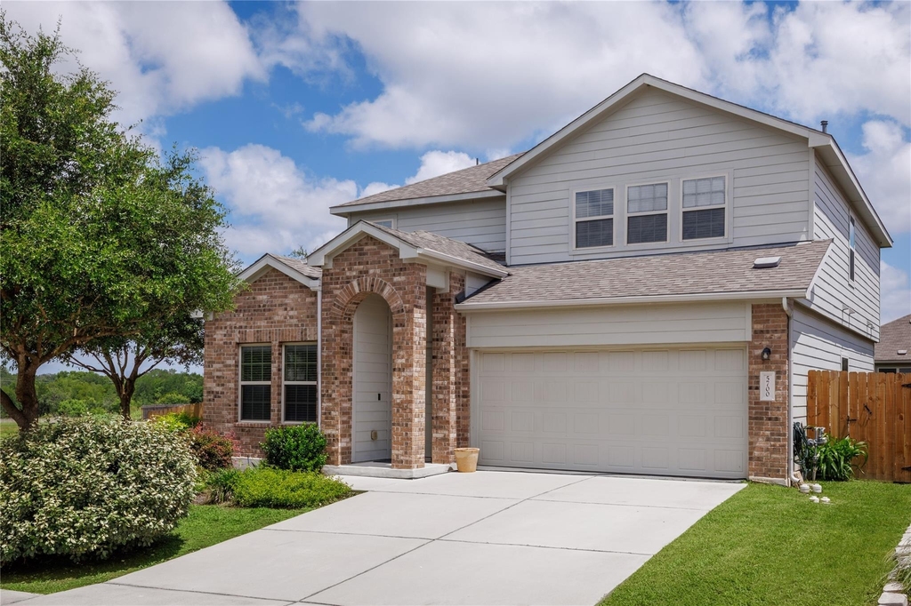 5700 Eden Dr - Photo 0