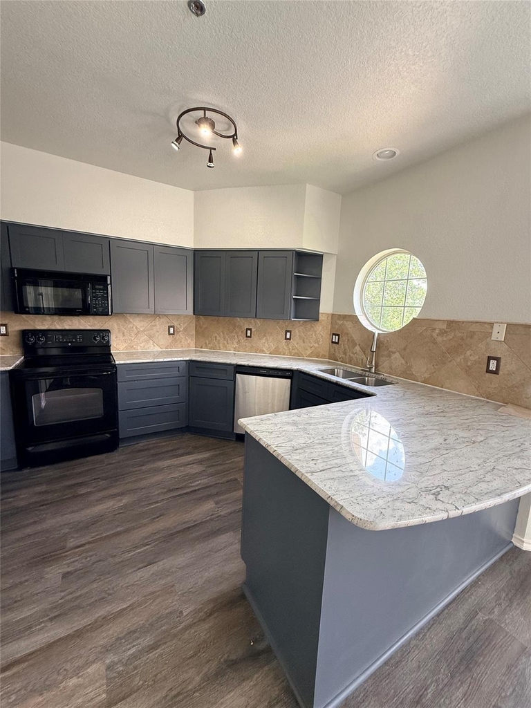 3404 American Dr - Photo 5