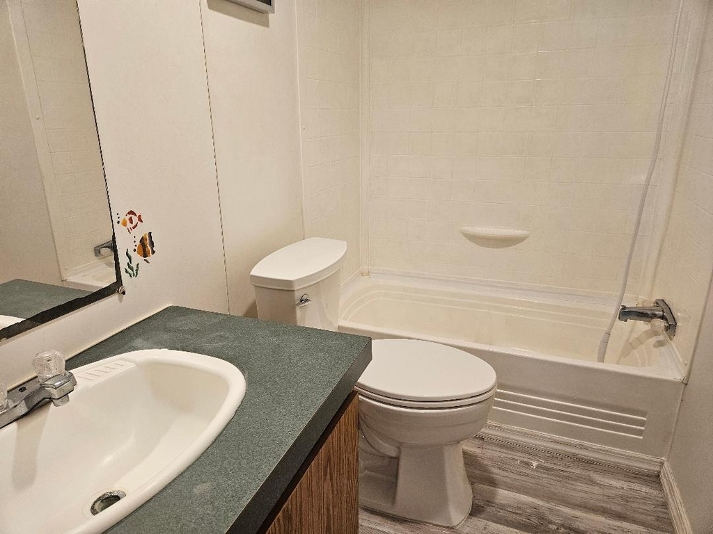 127 Iroquois Dr - Photo 11