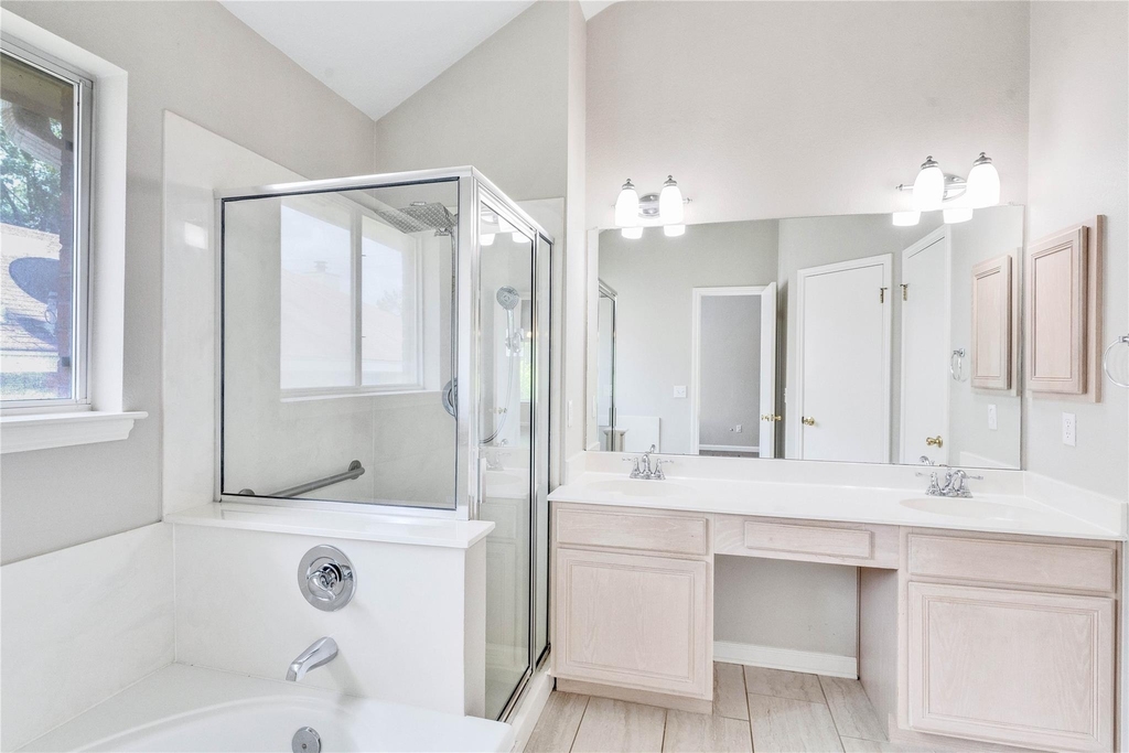 6412 Convict Hill Rd - Photo 16