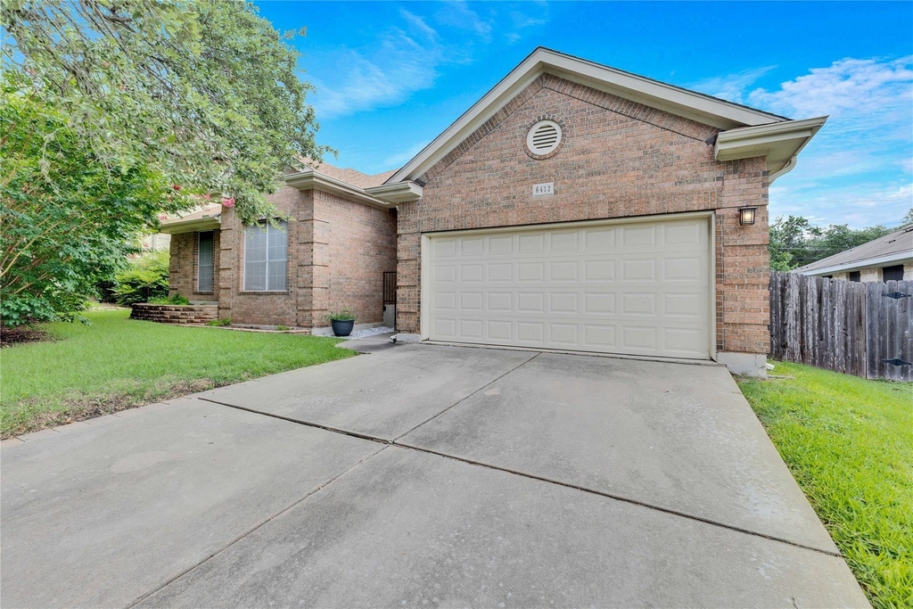 6412 Convict Hill Rd - Photo 1