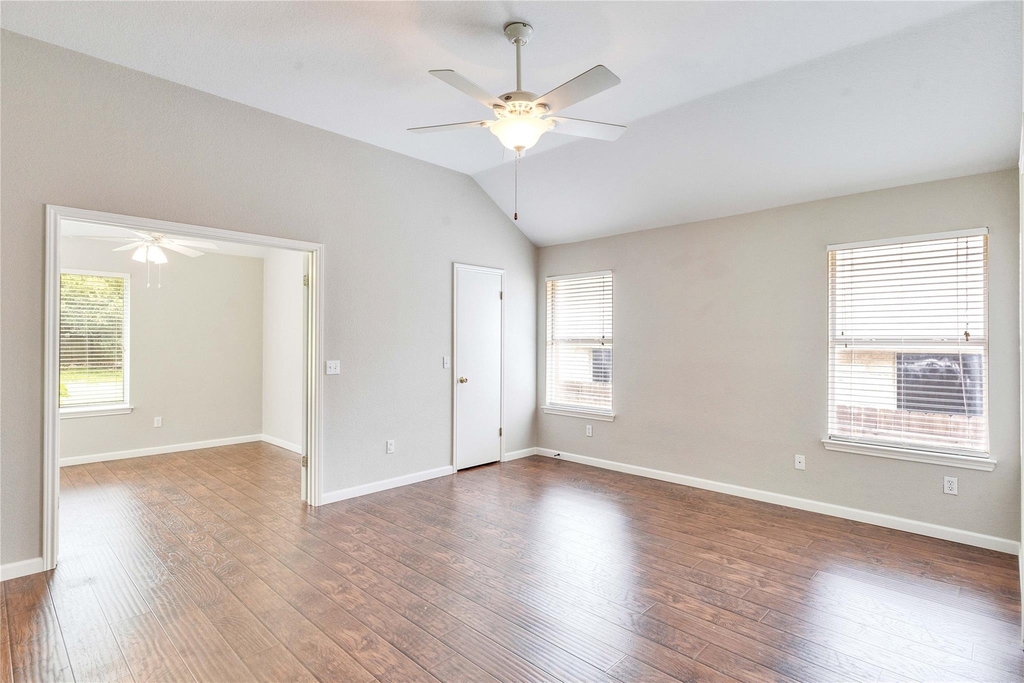 6412 Convict Hill Rd - Photo 12