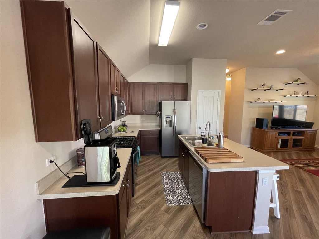108 Lasino Dr - Photo 5