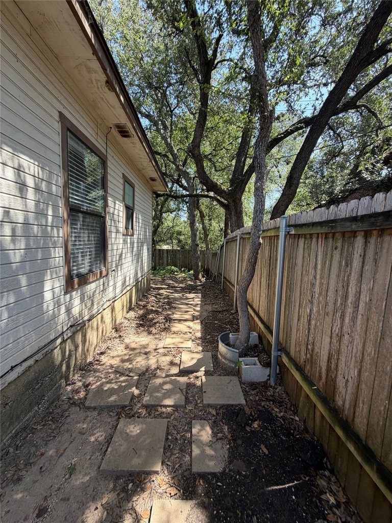 2605 Alcott Ln - Photo 15