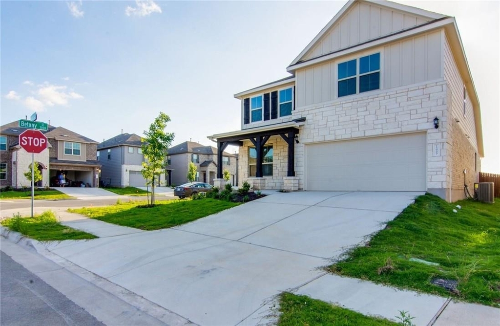 15900 Cessida St - Photo 2