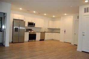 4801 Springdale Rd - Photo 2