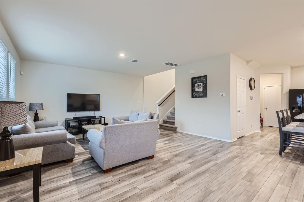 21 Snowy Plover Ln - Photo 3
