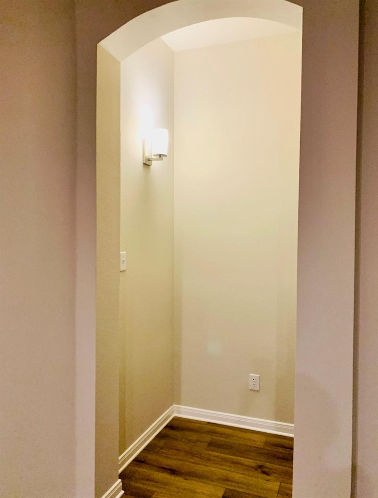 808 Fallbrook Dr - Photo 30