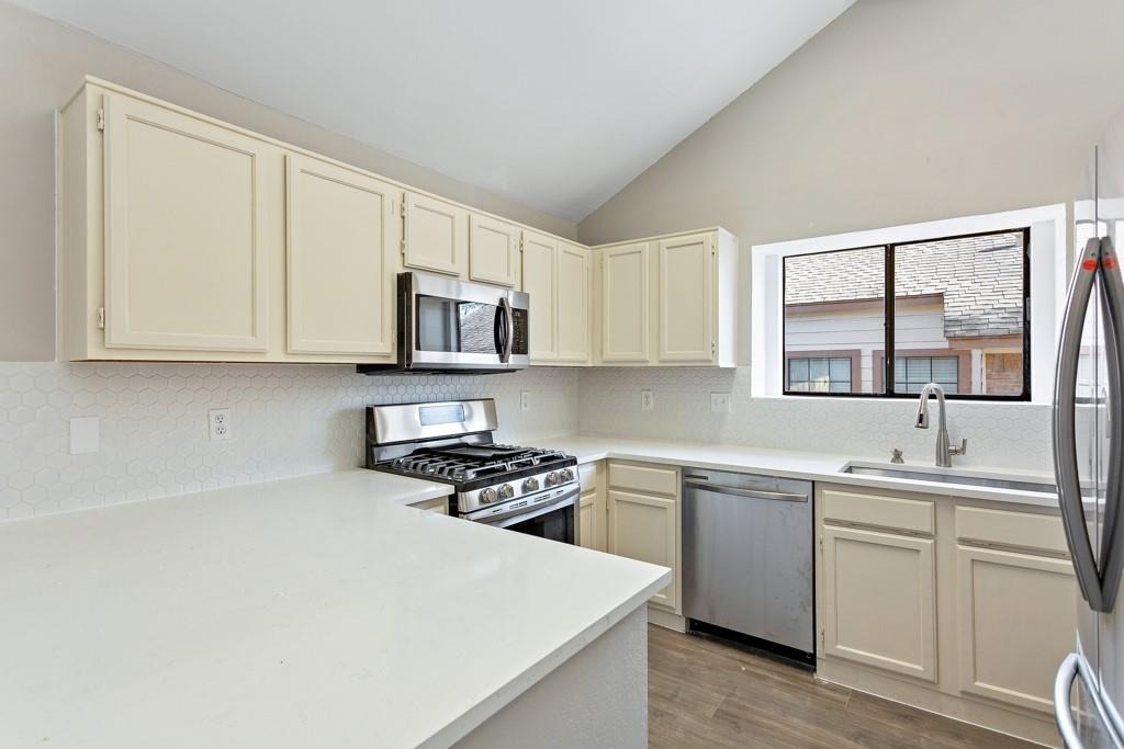 816 Clearwater Trl - Photo 6