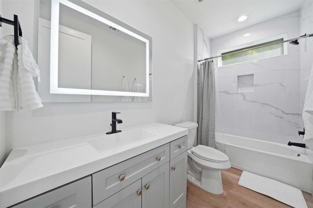 2216 Yellow Jacket Ln - Photo 17