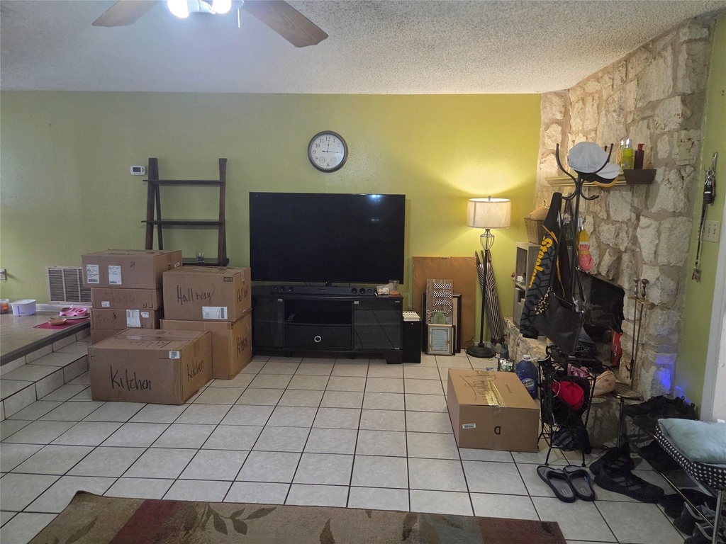 8716 Clearbrook Trl - Photo 2