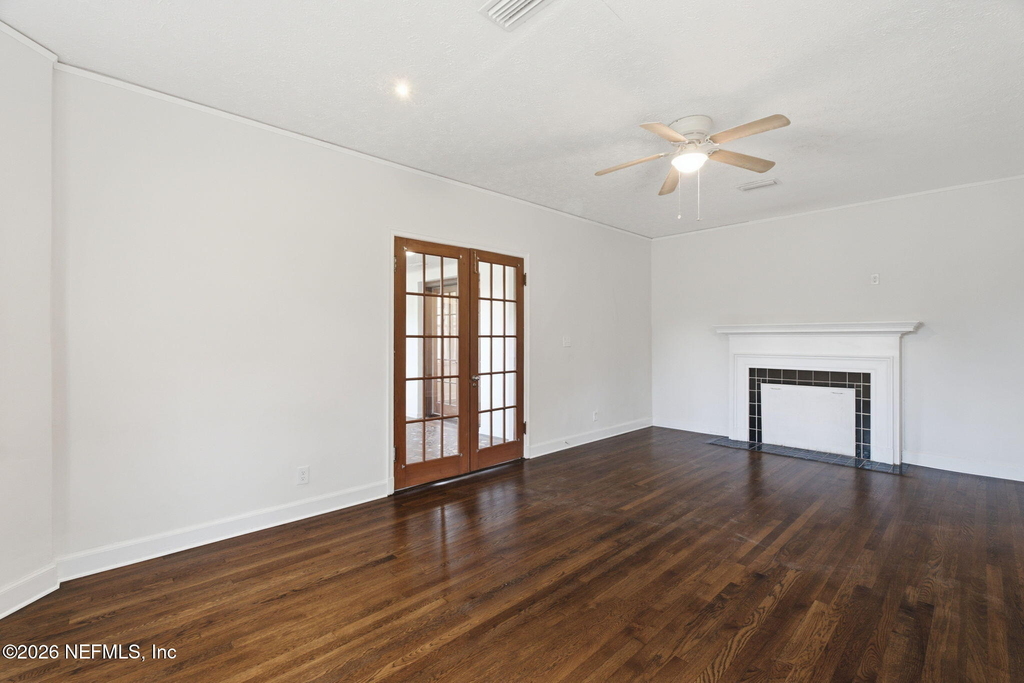 1406 Palmer Terrace - Photo 6