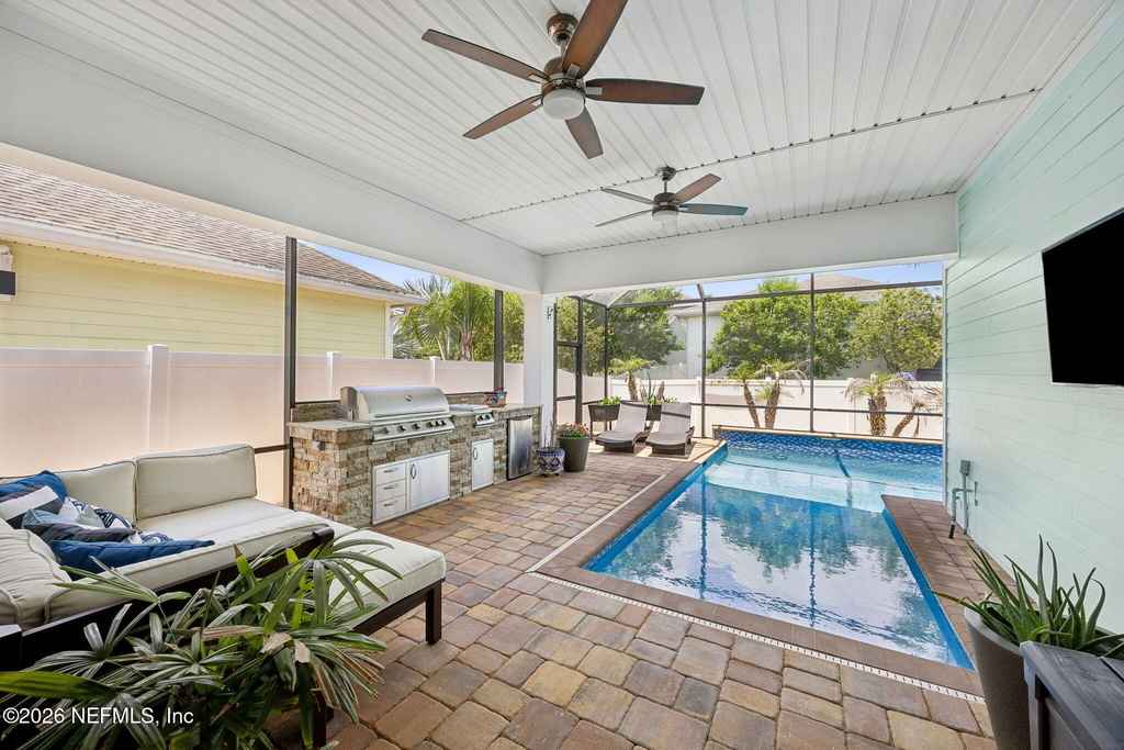 45 Tamarac Avenue - Photo 1