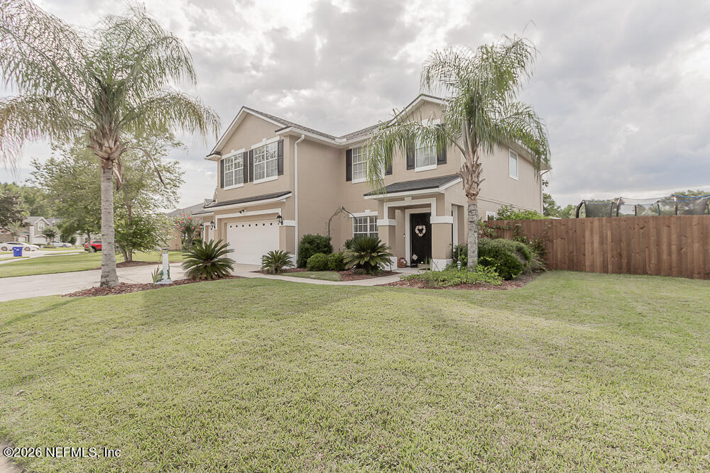 1432 Greyfield Drive - Photo 2