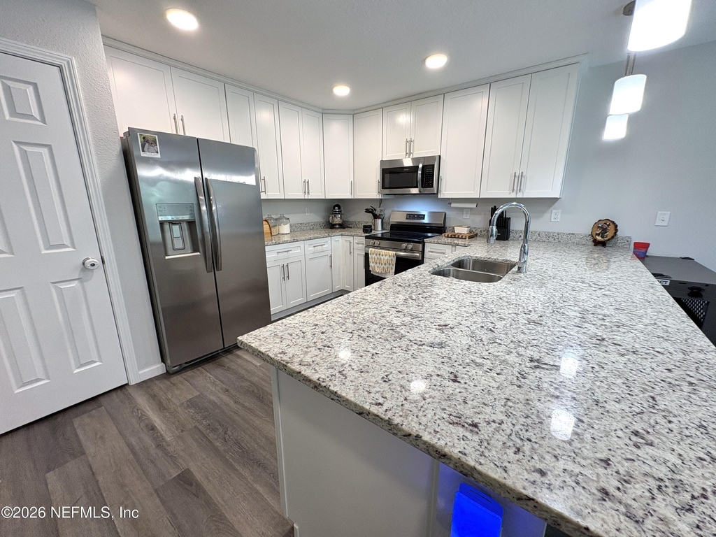 14454 Benton Street - Photo 6
