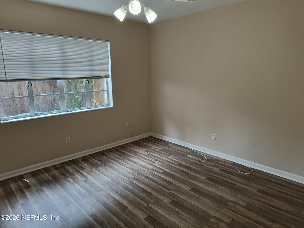 3018 Oak Street - Photo 6