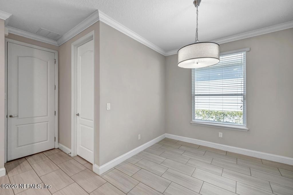 275 Renwick Parkway - Photo 14