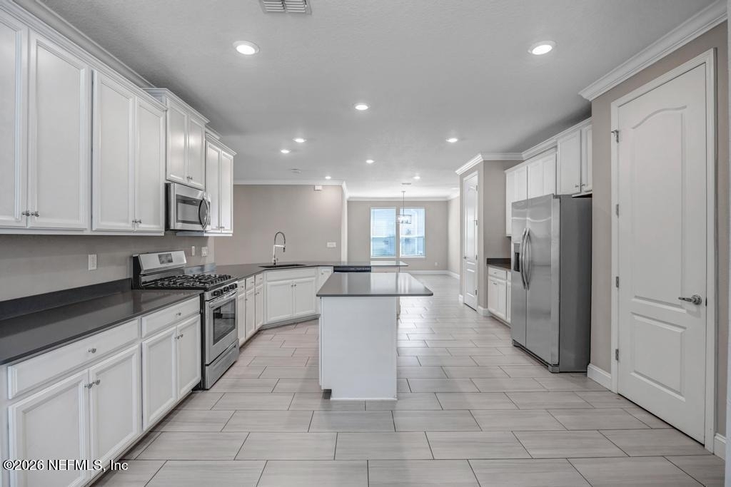 275 Renwick Parkway - Photo 11