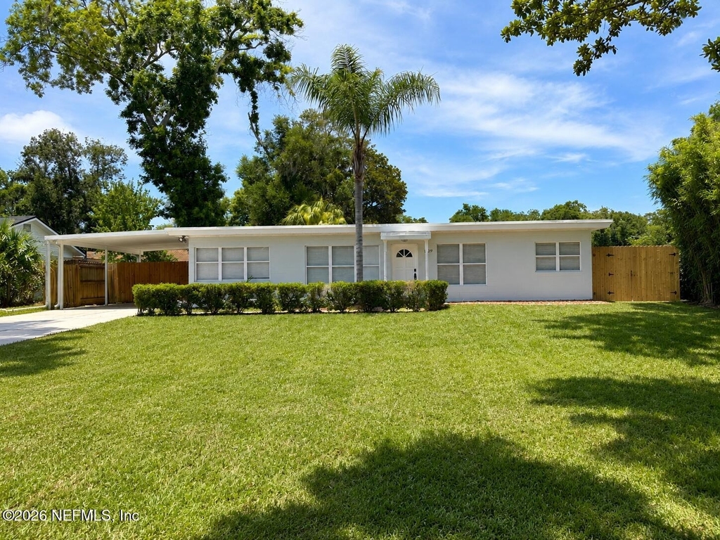 1619 2nd Avenue N - Photo 0