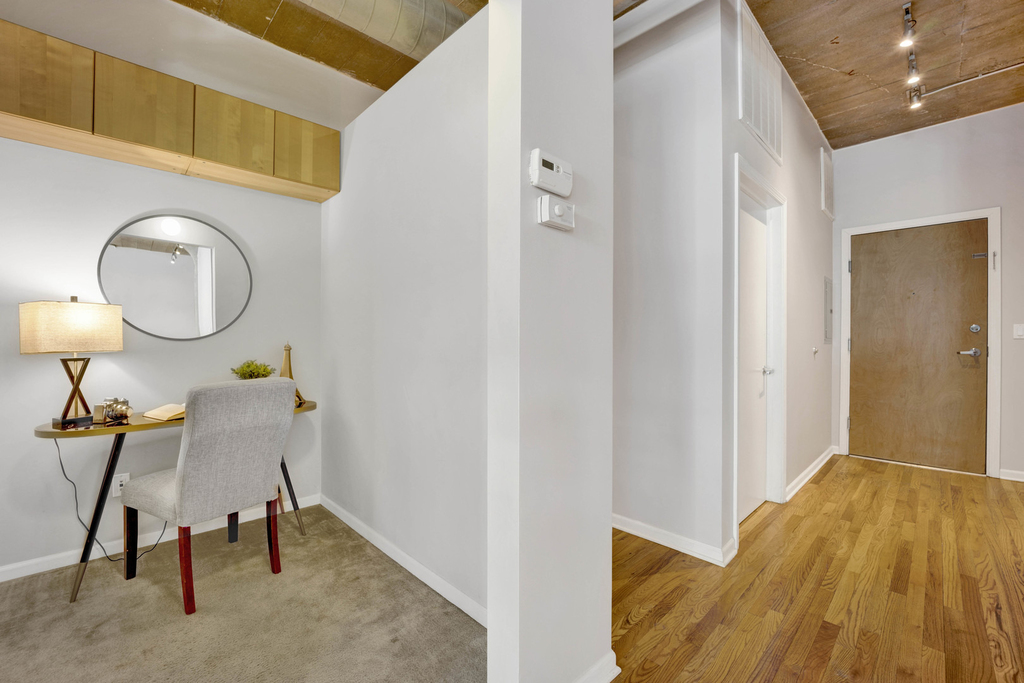 1070 W 15th Street - Photo 21