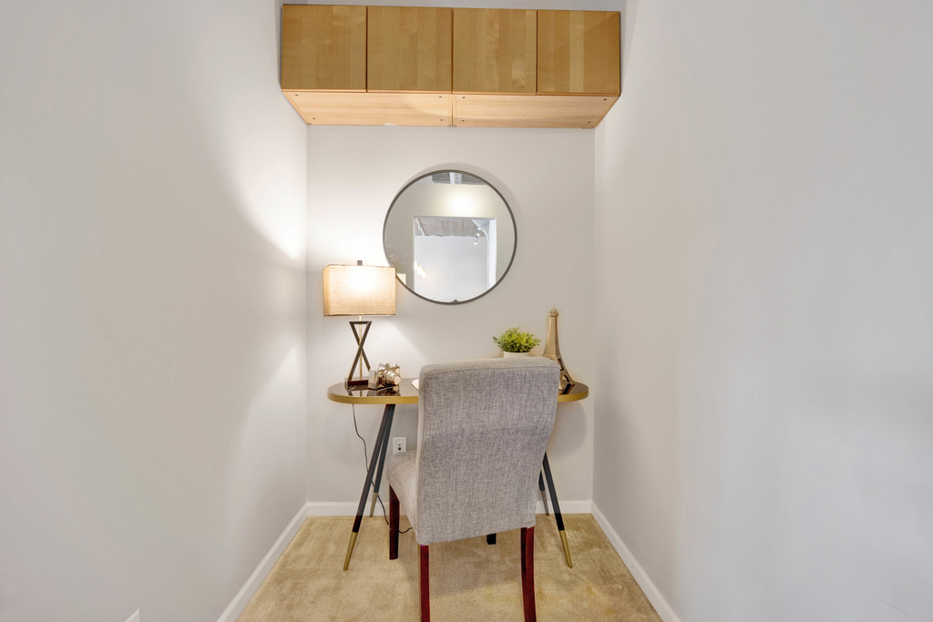1070 W 15th Street - Photo 20