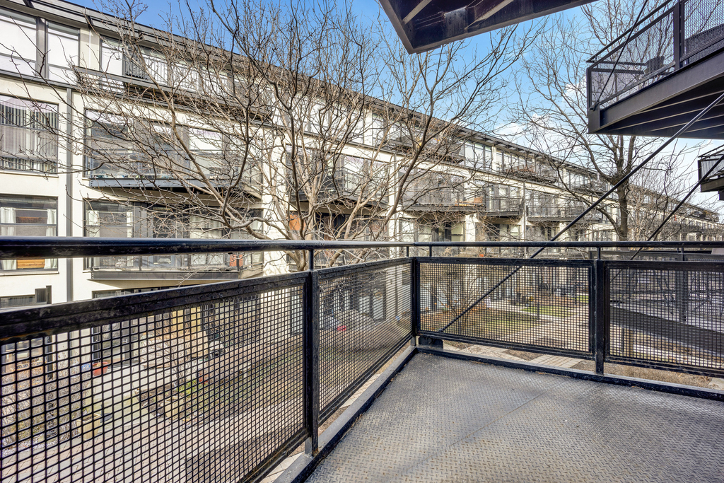 1070 W 15th Street - Photo 22