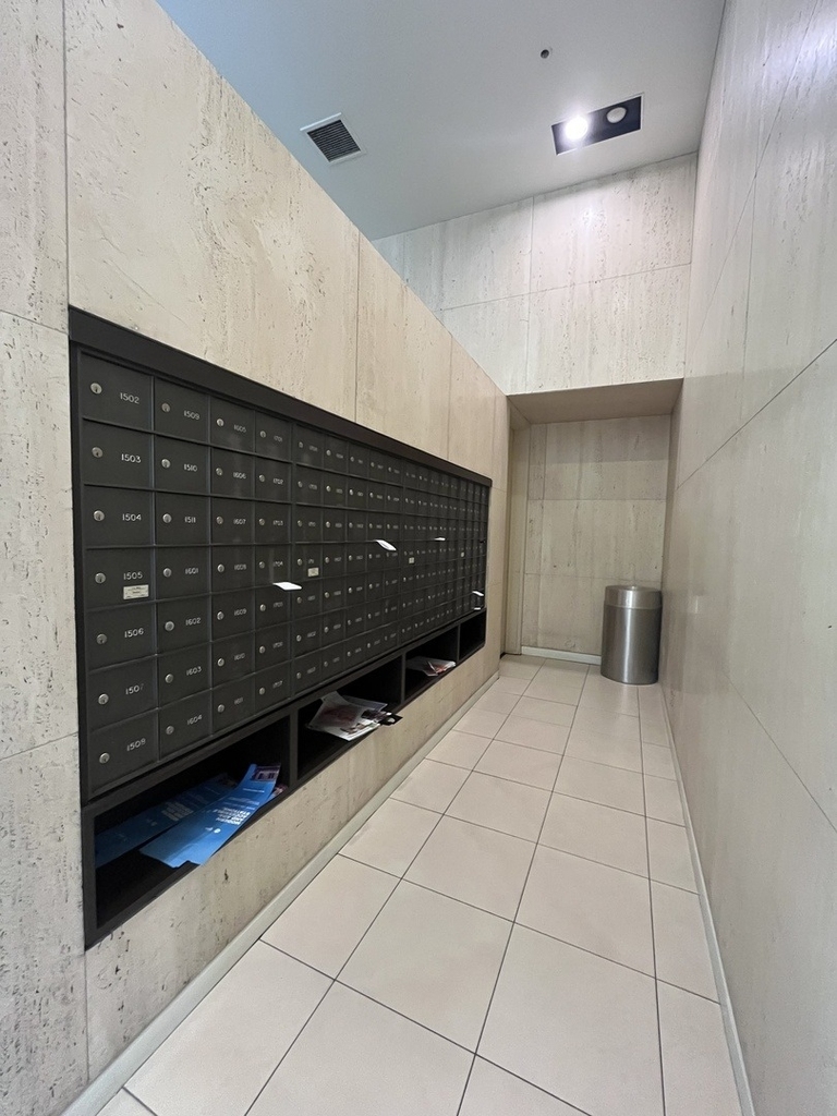 5320 N Sheridan Road - Photo 2