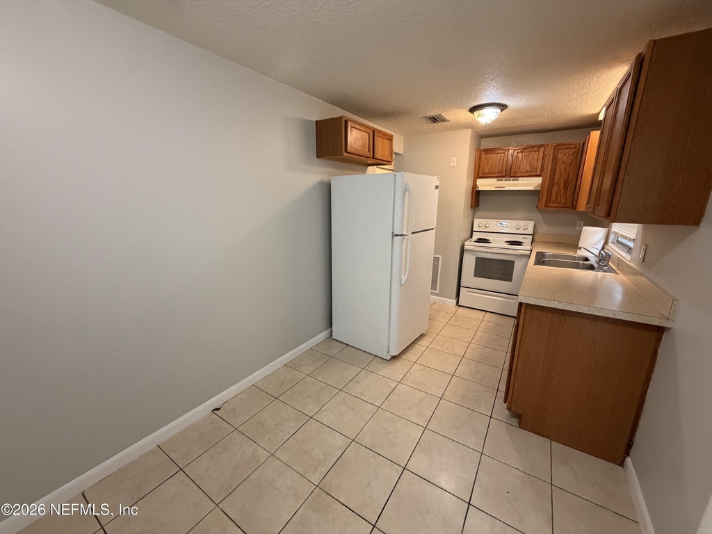 11032 Bluehill Drive - Photo 3